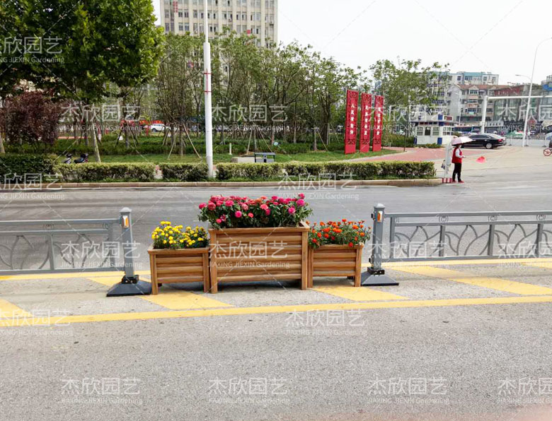如何查看道路花箱廠家真假？