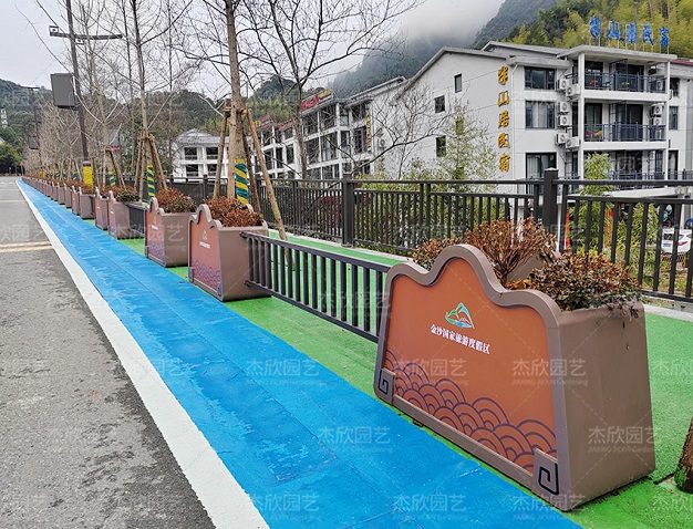 道路隔離花箱景區花箱