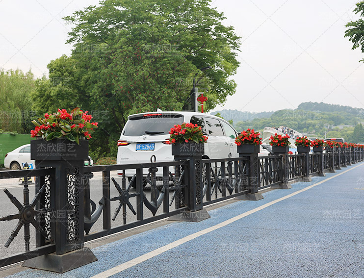 景區道路隔離優化湖州案例